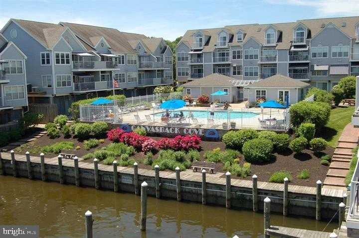 247C Fountain St Unit 82 #82 - Photo 3 of 50