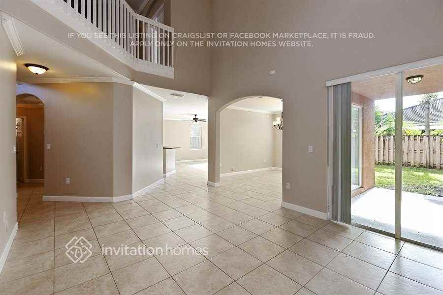 14004 Sw 154th St - Photo 5 of 21