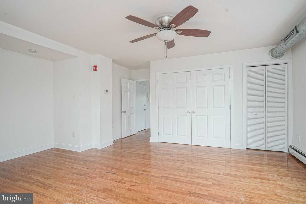 1523 E Passyunk Ave Apt 2 #2 - Photo 4 of 13