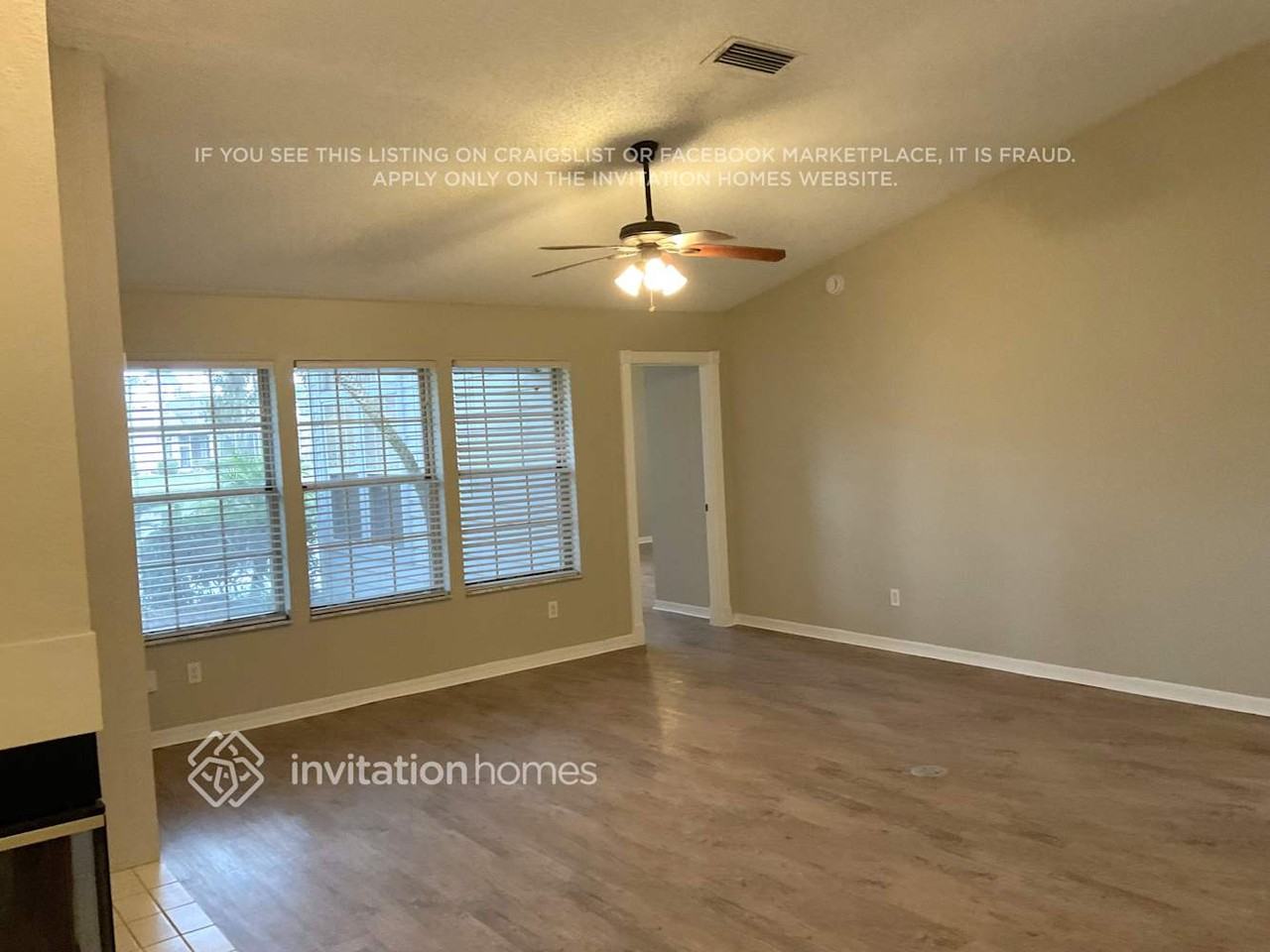 104 Harbour Island Ct - Photo 4 of 16