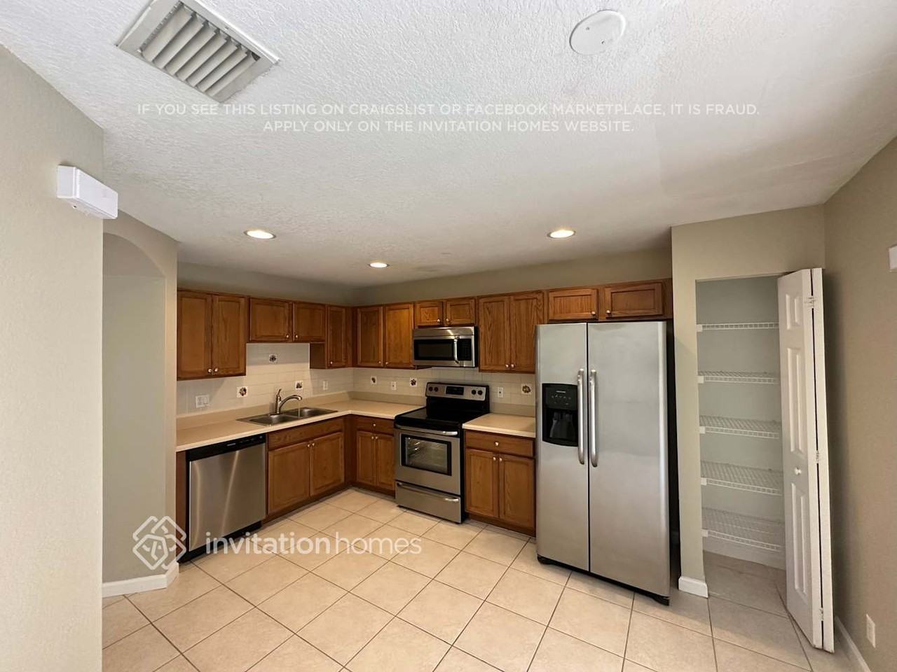 6100 Sugar Loaf Ln - Photo 7 of 17