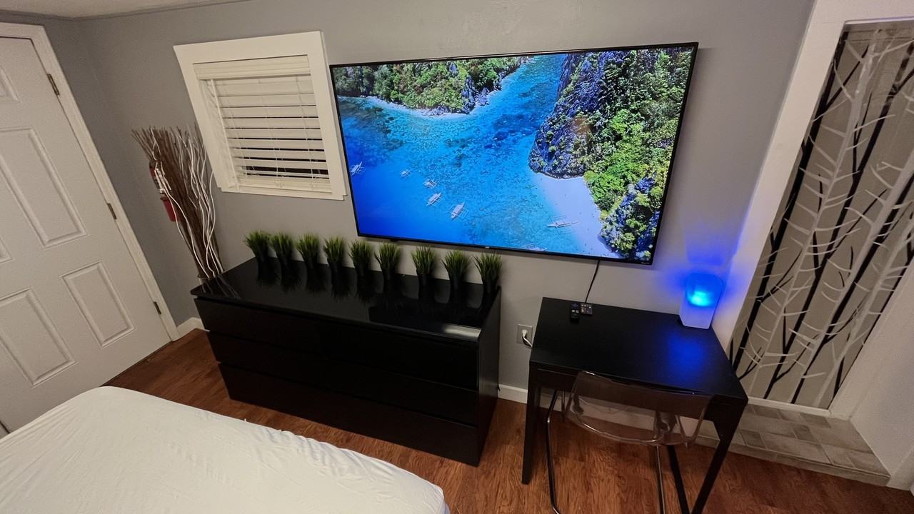 306-1 North Keech Street - 1 Studio #1STUDIO - Photo 2 of 17