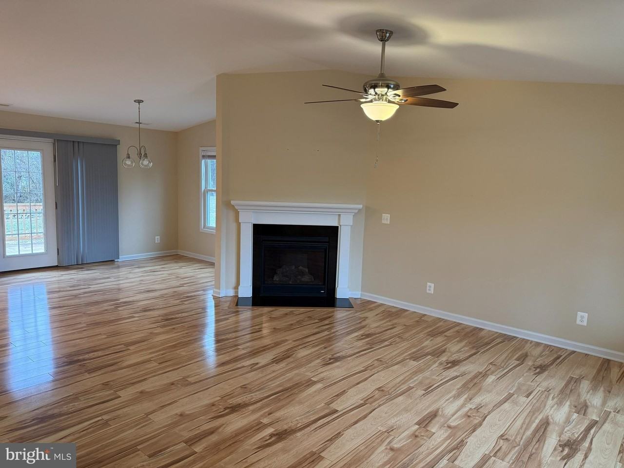 3385 Howellsville Rd - Photo 3 of 19