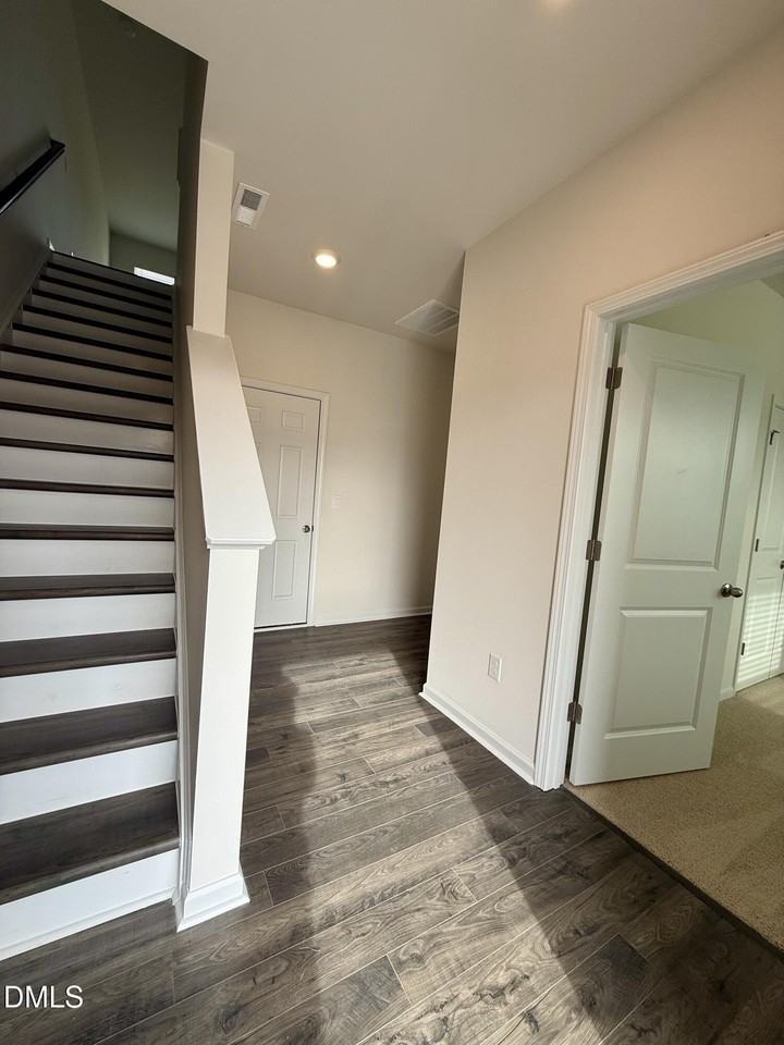 736 Dorset Stream Dr - Photo 3 of 24