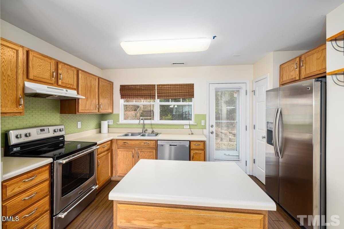 3617 Hamilton Mill Dr - Photo 7 of 20