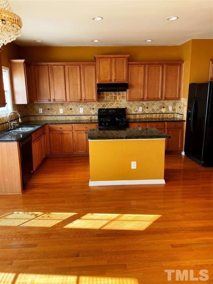 311 Minton Valley Ln - Photo 3 of 22