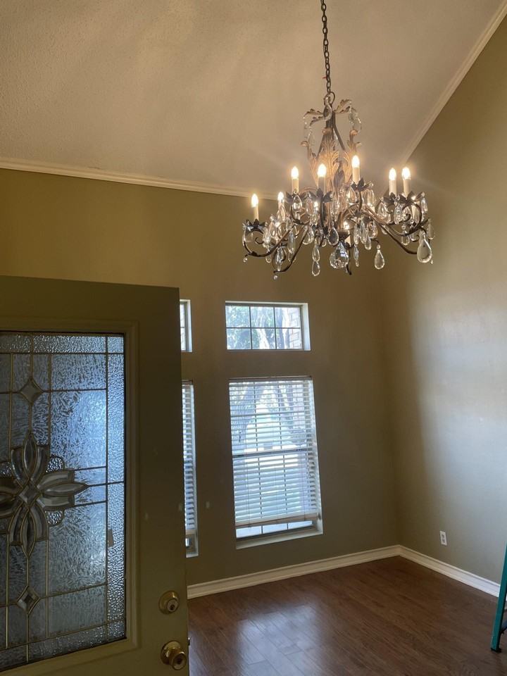 101 Martingale Apt 1-A - Photo 2 of 19