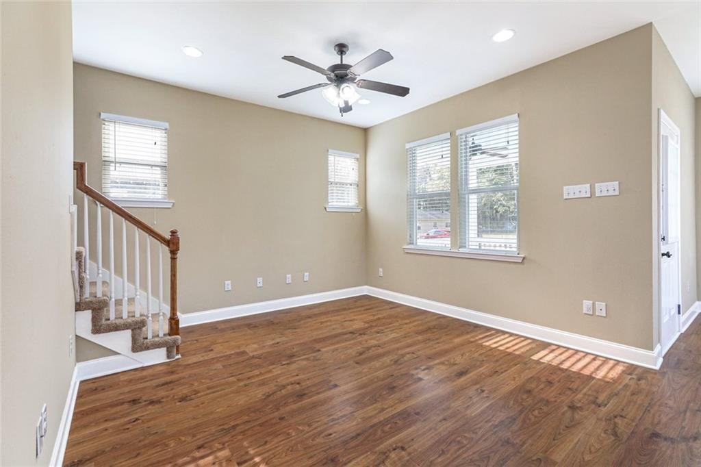 801 Coffee St - Photo 5 of 20