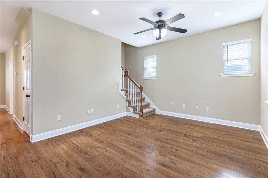 801 Coffee St - Photo 6 of 20