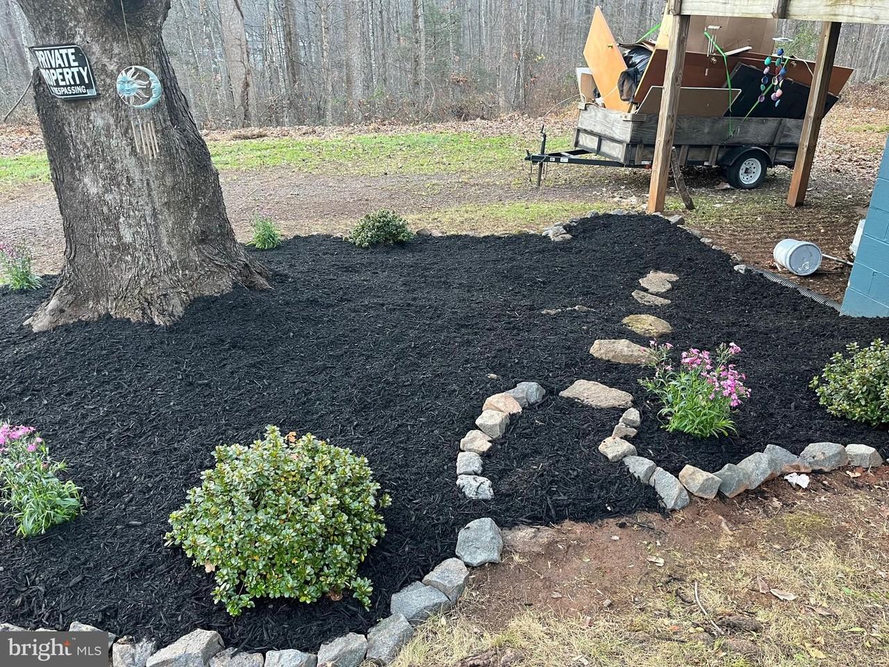 4127 Cabin Rd - Photo 2 of 28