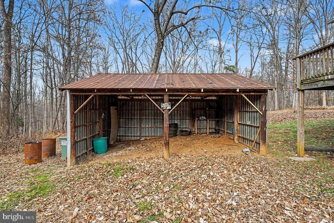 4127 Cabin Rd - Photo 6 of 28