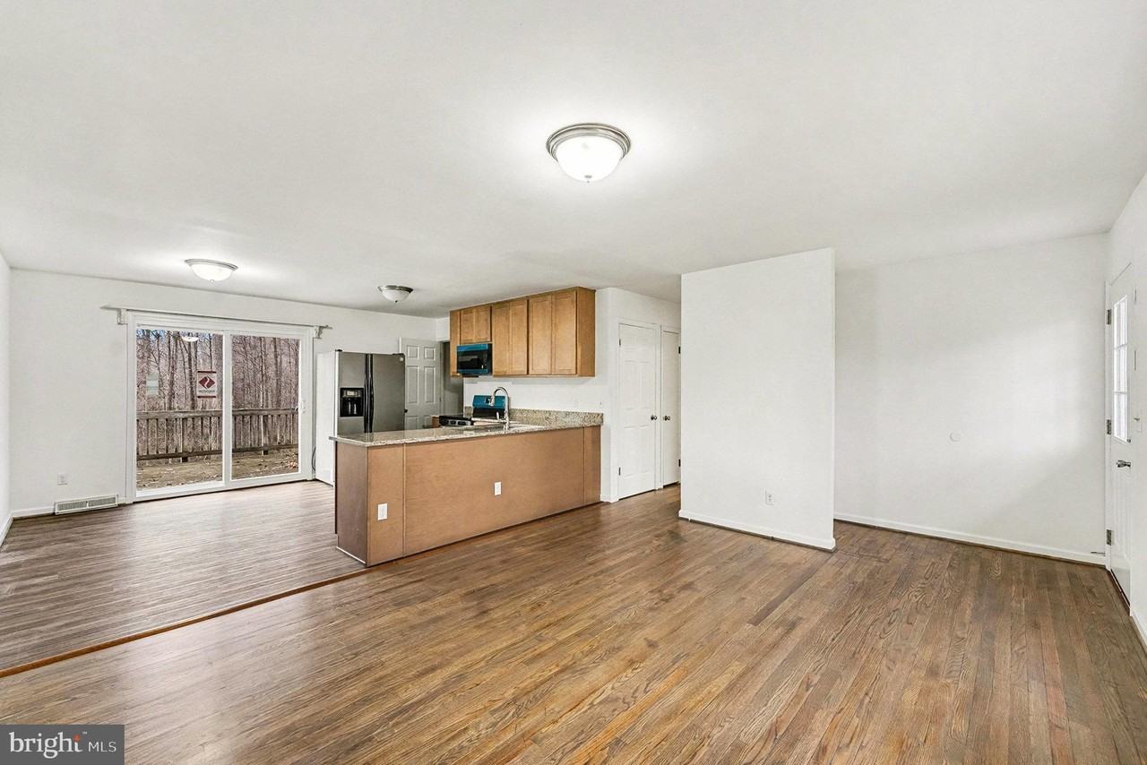 4127 Cabin Rd - Photo 7 of 28