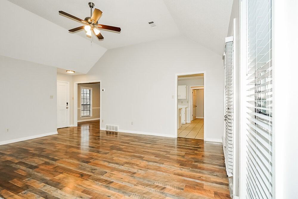 3780 Westridge Cv - Photo 5 of 17