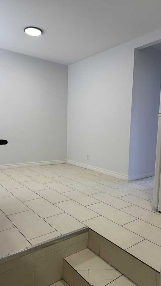 Beverley St & Baldwin St - Photo 3 of 8