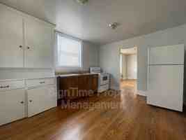 featured image of 113B S Mulberry St