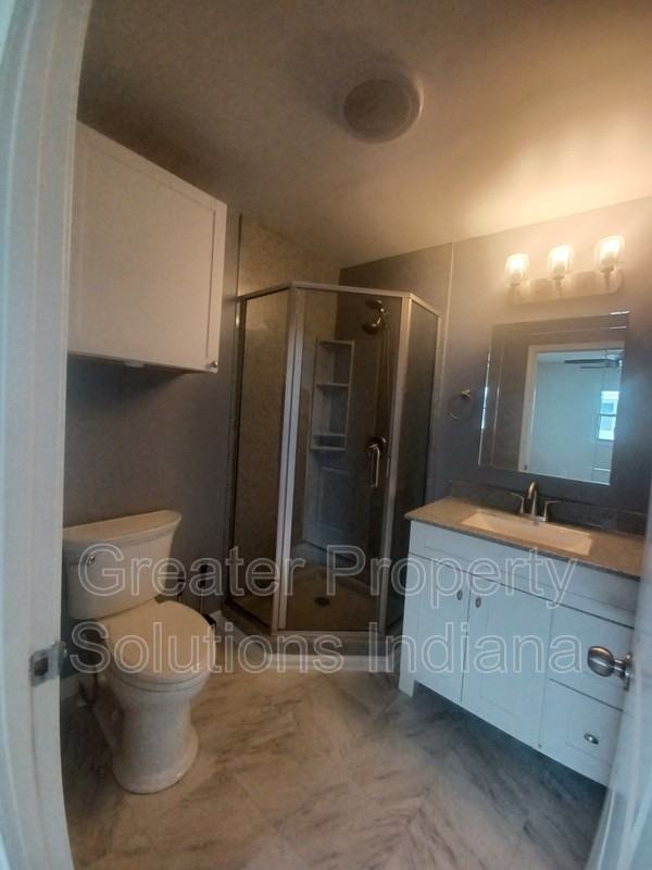 311 Maple St - Photo 7 of 10