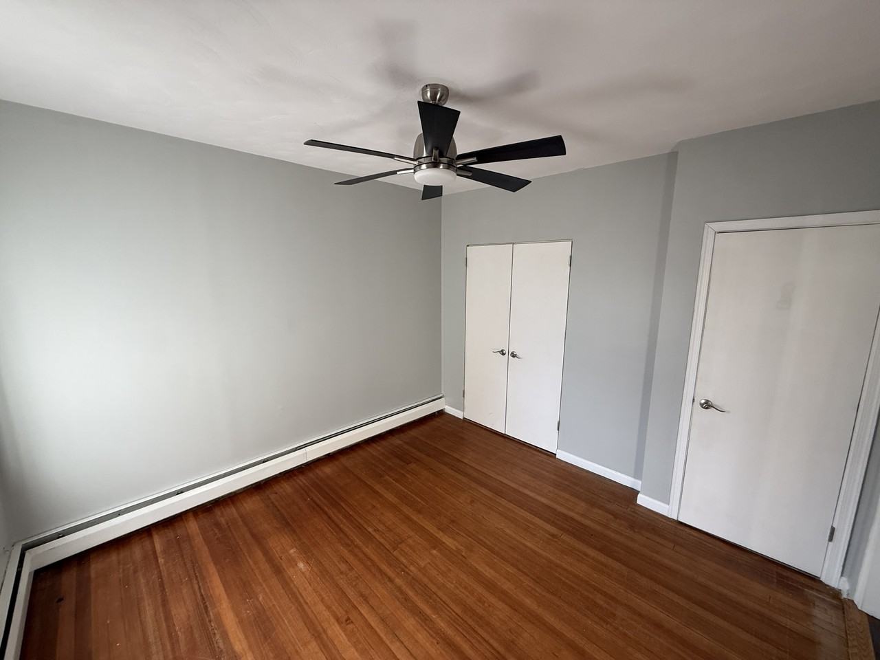 72 Clinton Street - Photo 3 of 5