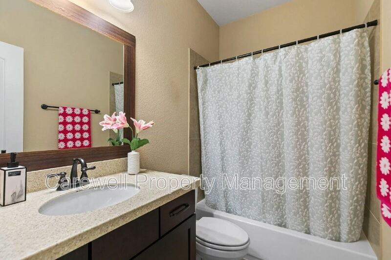 3410 Herons Pointe Ln - Photo 4 of 23