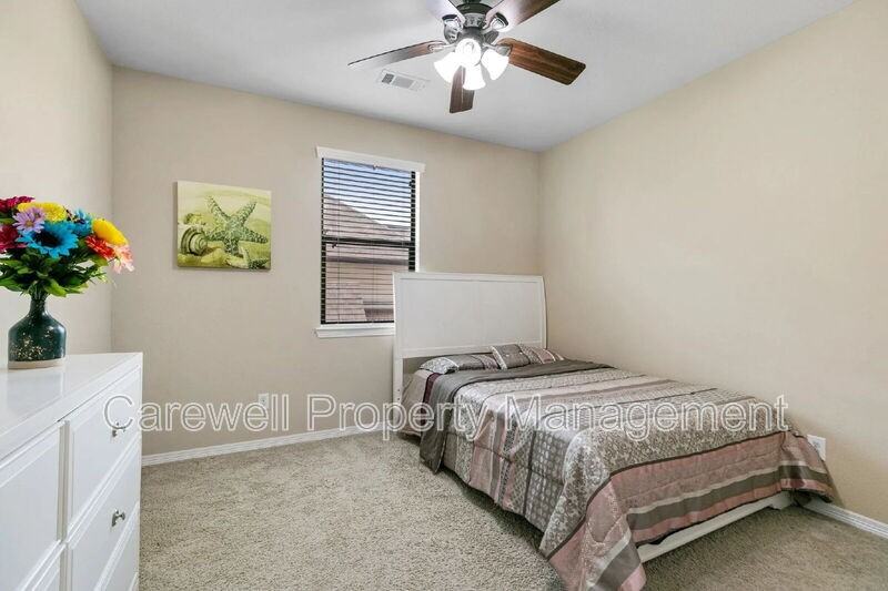 3410 Herons Pointe Ln - Photo 7 of 23