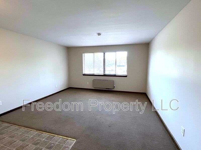 65 East St #11 - Photo 2 of 22