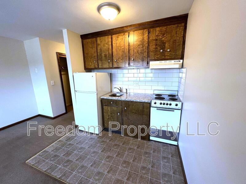 65 East St #11 - Photo 4 of 22