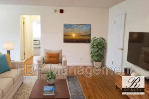 featured image of 610 East Ave #4