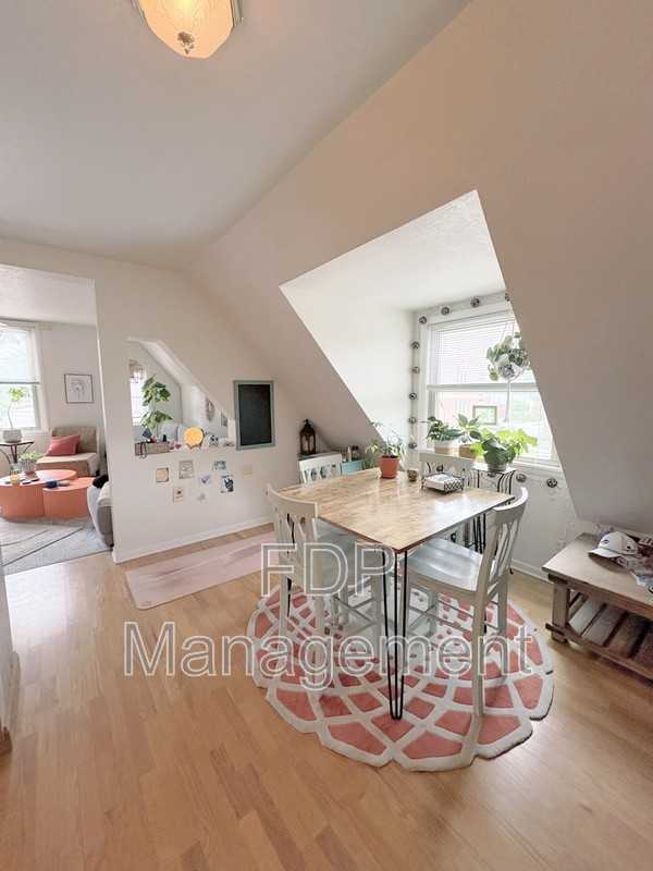 660 East Ave #100B - Photo 2 of 17