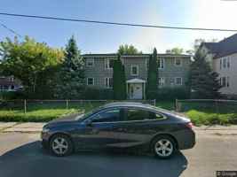 featured image of 121 Minerva St #4