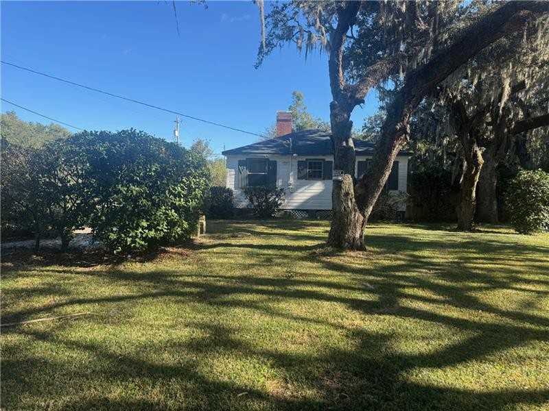 8017 Oakwood St - Photo 7 of 9