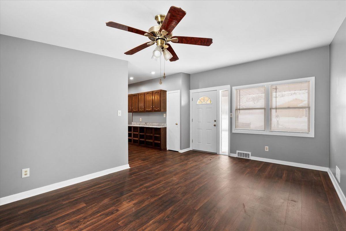 941 Jamesville Ave - Photo 6 of 50