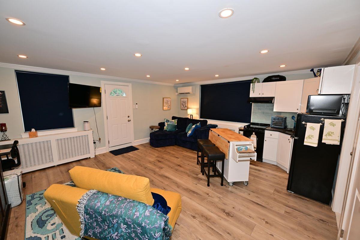 2447 N 54th St - Photo 6 of 11