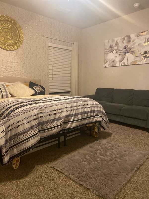 1011 Bayou Meadow Dr - Photo 5 of 10