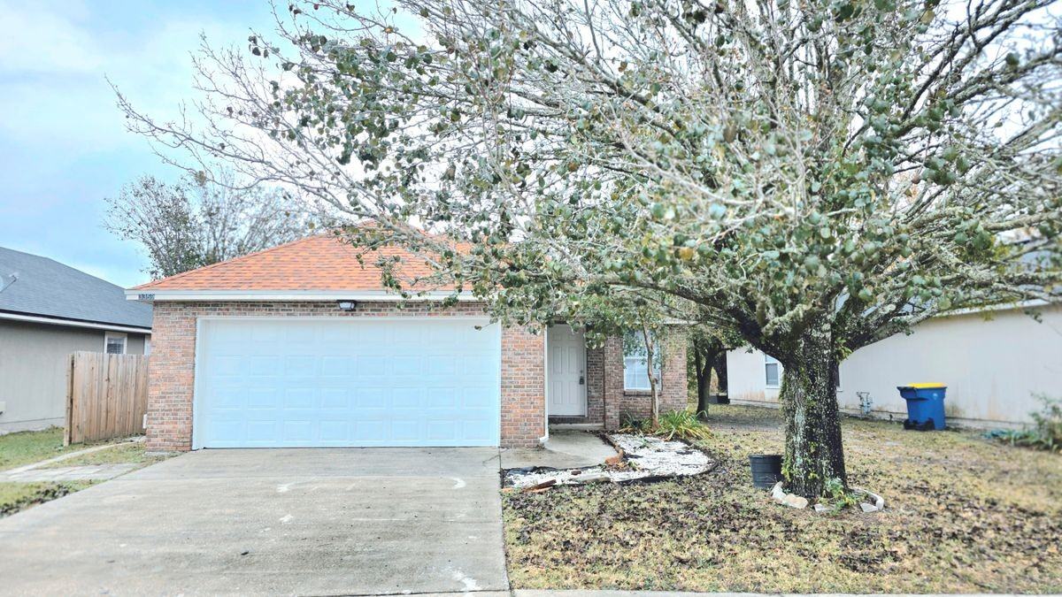 3359 Volley Dr - Photo 3 of 24