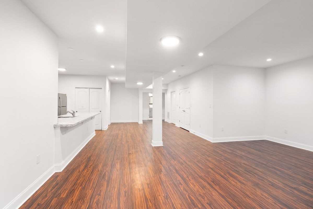 7202 Pine Dr - Photo 2 of 21