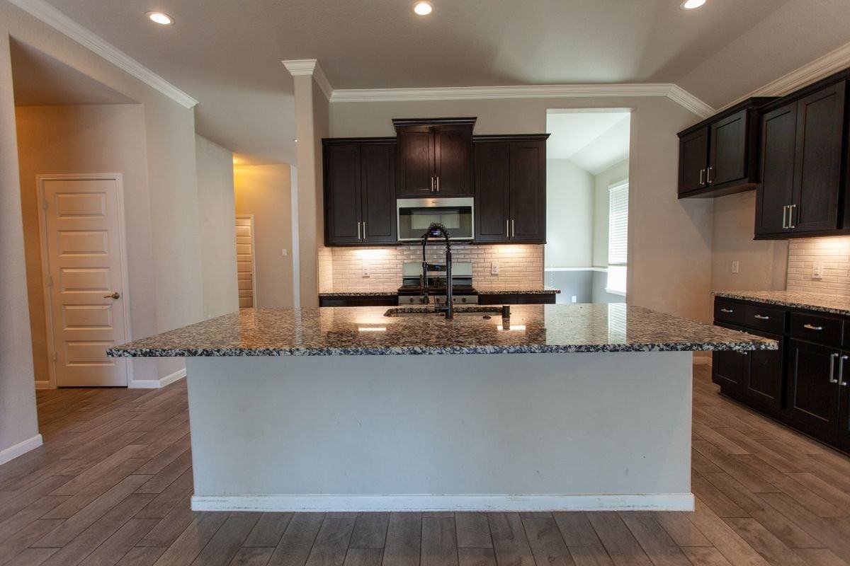 5826 Euclid Loop - Photo 2 of 5