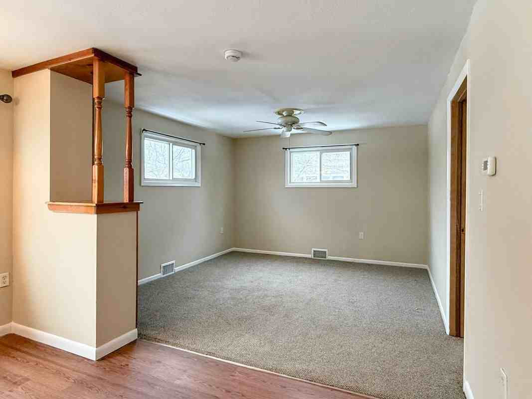 2653 W Seneca Tpke - Photo 7 of 23