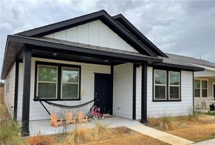 2553 Pecan Island Dr - Photo 1 of 1