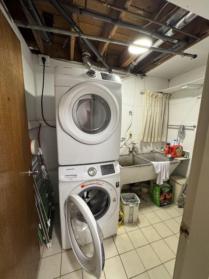 2040 East 32nd Avenue - Photo 6 of 6