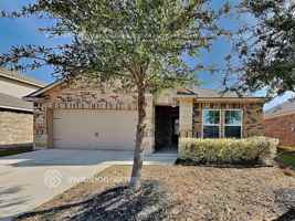 featured image of 8002 Bluewater Cv