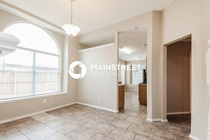 1521 Cool Springs Dr - Photo 5 of 16