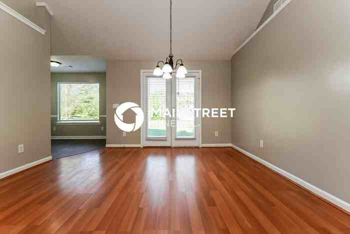 45 Belmont Cv - Photo 3 of 16