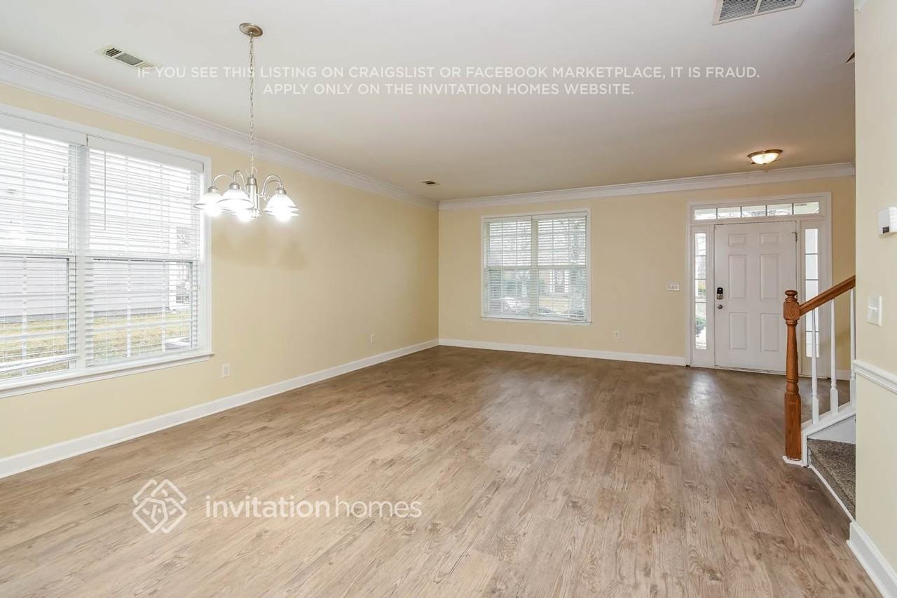 1712 Sahale Falls Dr - Photo 6 of 18