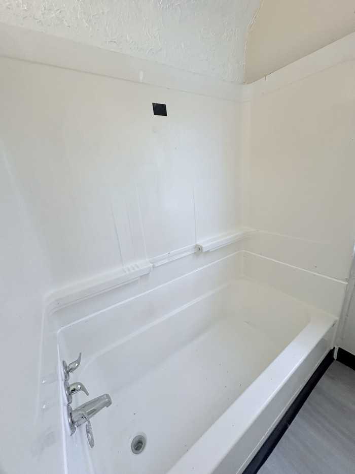 3354 W 88th St - Photo 3 of 16