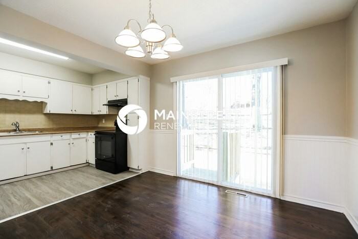 2900 S Linwood Ave - Photo 7 of 17