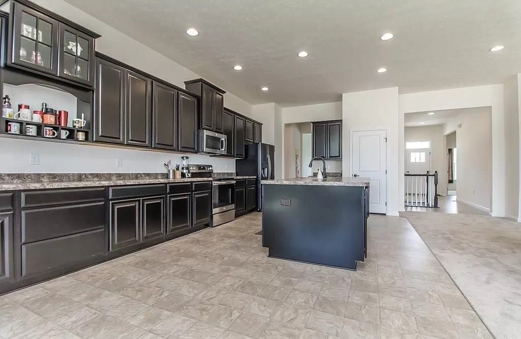 10279 Benjamin Way #NA - Photo 2 of 27