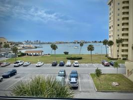 featured image of 4550 Cove Cir #404