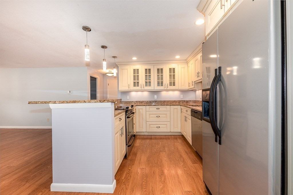 91 Pleasant St #B9 - Photo 6 of 13