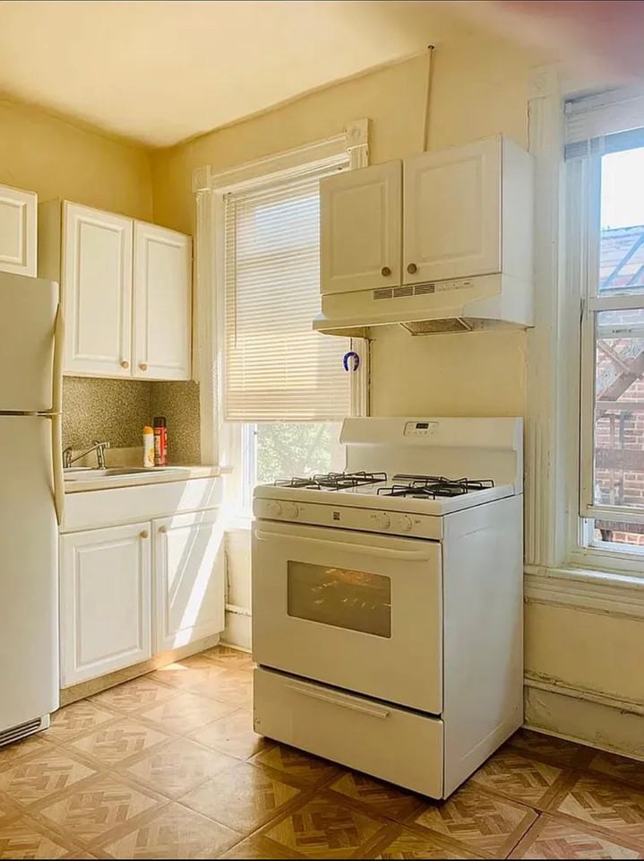 332 Tyler St #3 - Photo 3 of 3