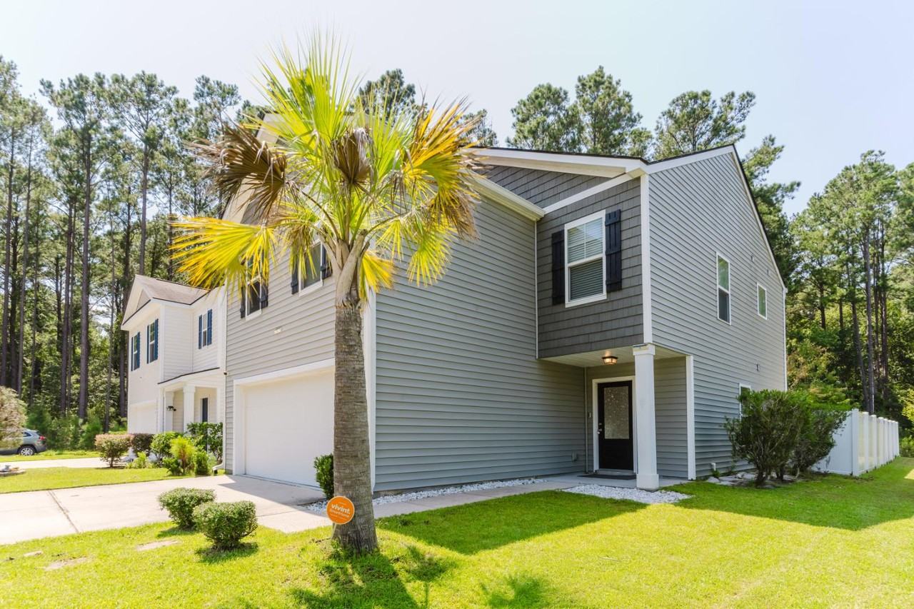 204 Mascot Ct - Photo 2 of 11