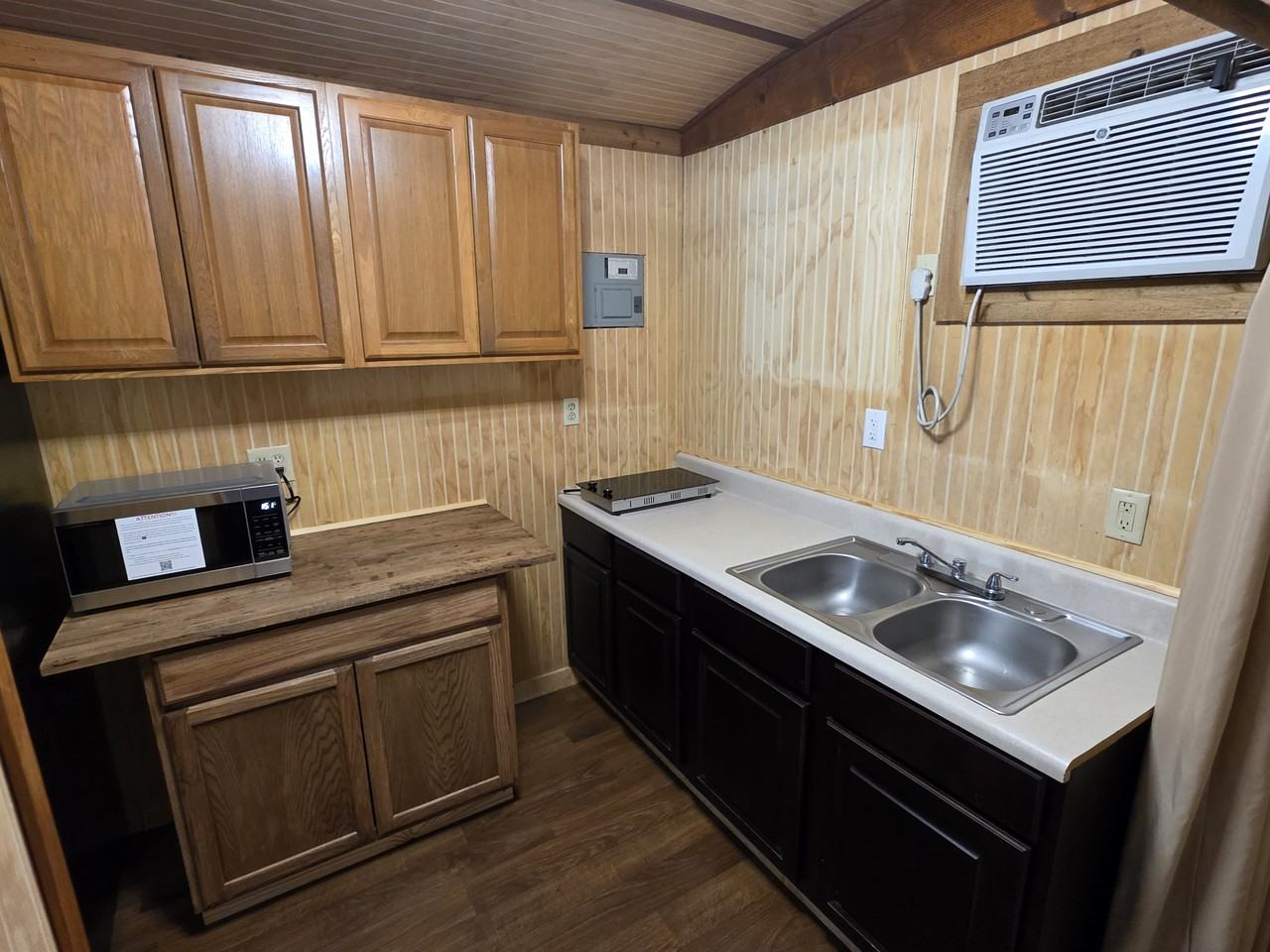 10780 Georgetown Hills Ct #B - Photo 5 of 7